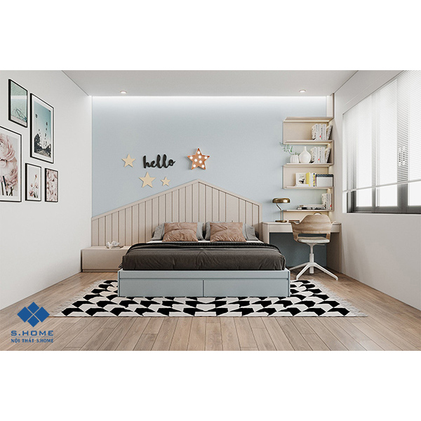 Girls bedroom