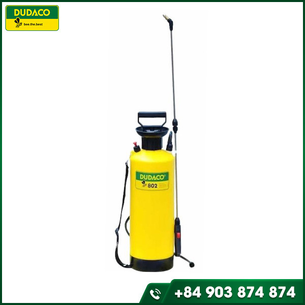 8L sprayer with 2 extension lances
