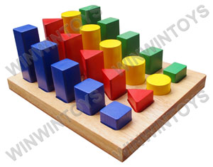 Geometric sorting board