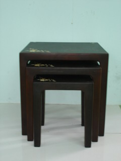 Square table