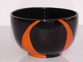 Plastic bowl