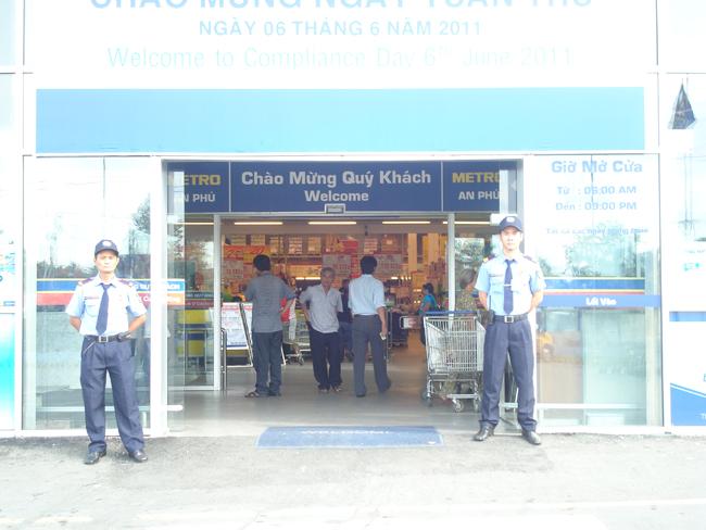 Commercial Center Security Service