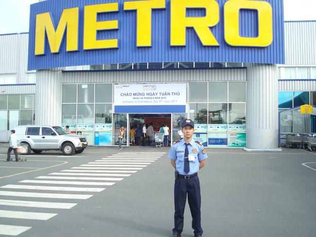 Commercial Center Security Service