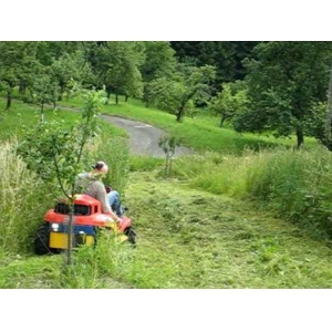 Gardening machine