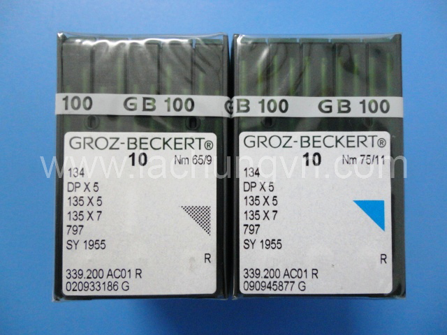 Kim Groz needles