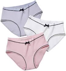 Bikini panties
