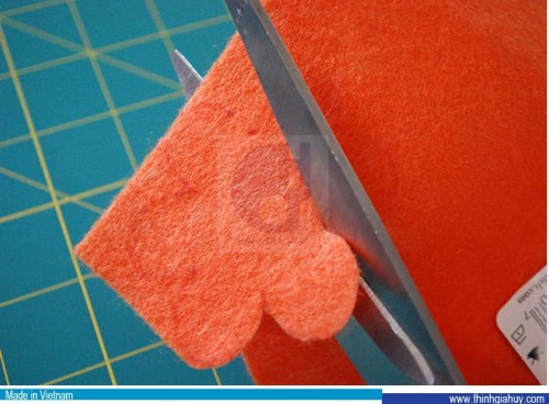 Needle punched fabric sheet