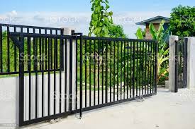 Automatic gate