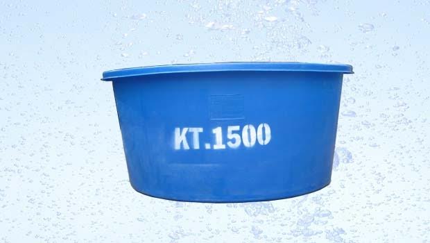 Plastic container