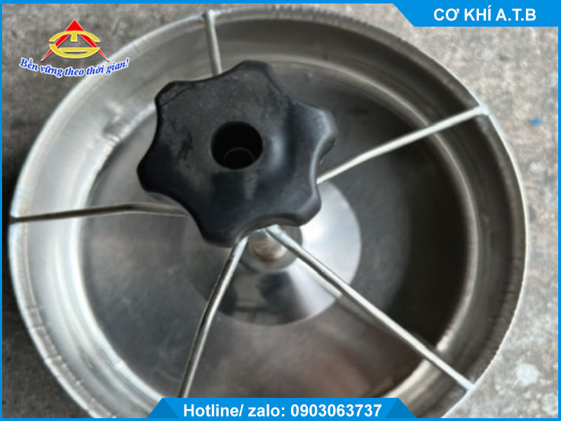 Livestock equipment