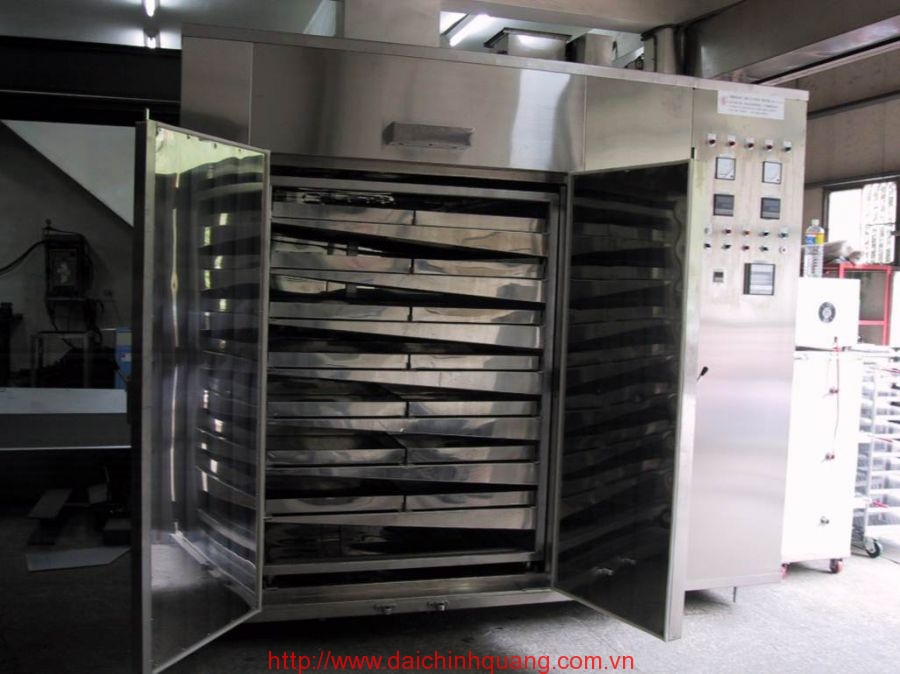 Autoclave cabinet