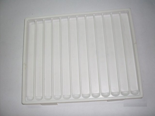 Formed plastic packaging
