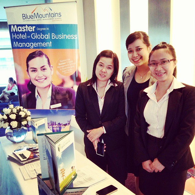 Overseas education consultant