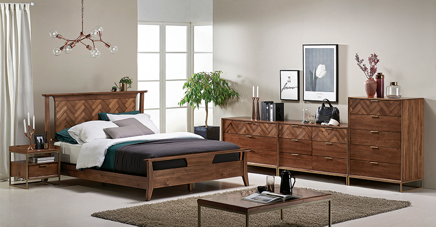 Blandy bedroom