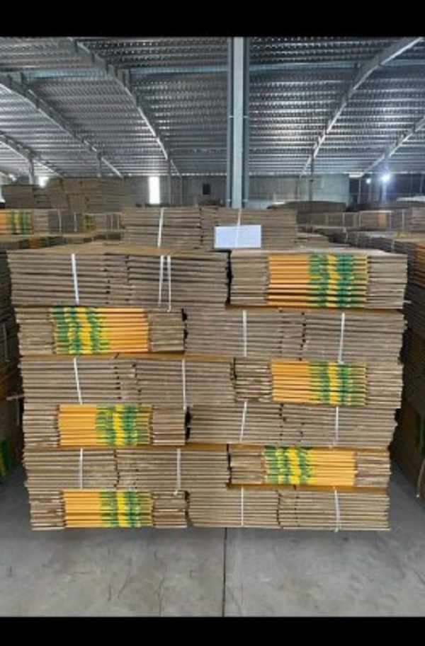 Carton boxes