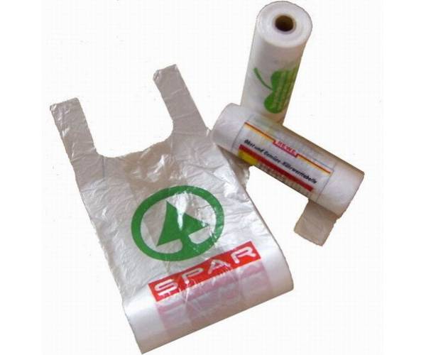 Plastic bag roll