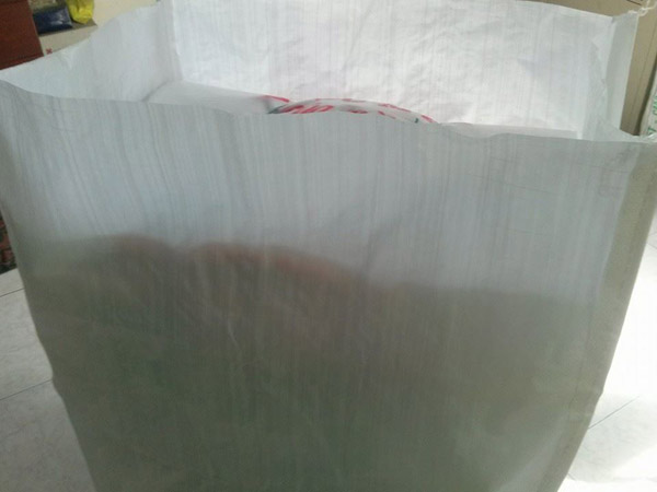 Box-shaped PP bag