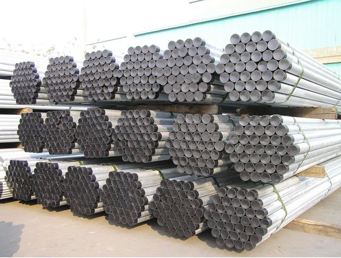 Galvanized steel pipes
