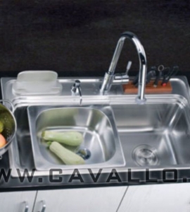 Stainless steel sink