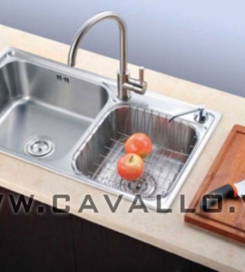 Stainless steel sink