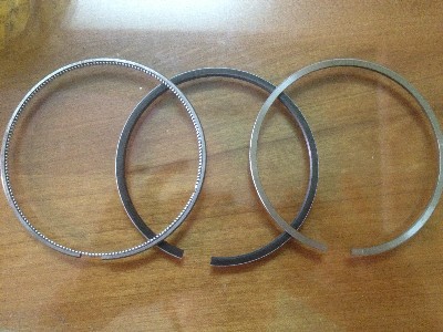 Piston ring set