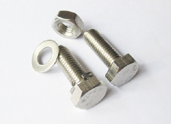 Blister packaging for hardware items