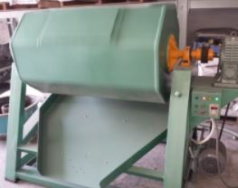 Single semi-sutomatic pulper