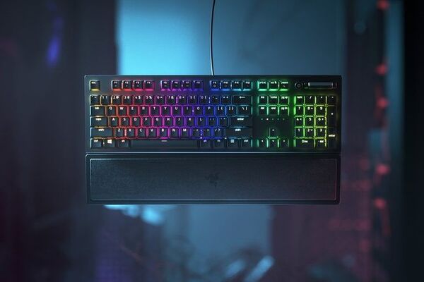 Razer BlackWidow V3 mechanical gaming keyboard (green switch)