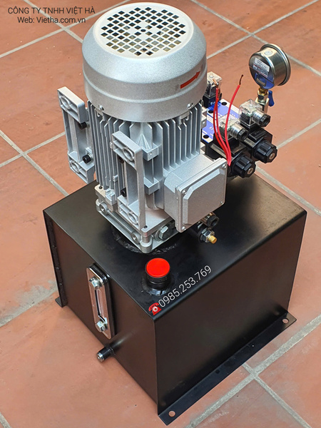Compact hydraulic power units