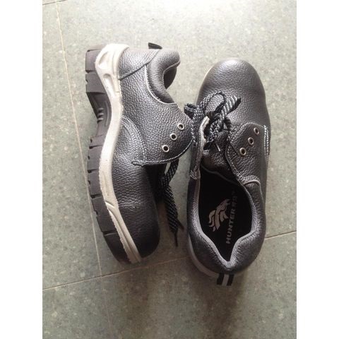 Hunter safety shoes