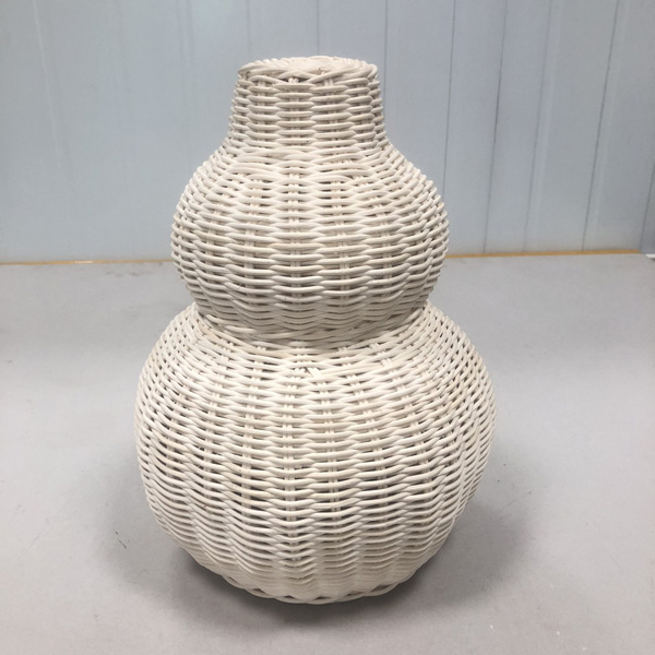 Lampshade cage