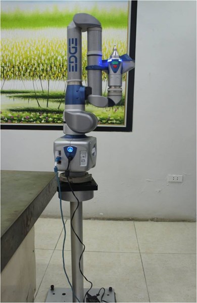 Processing plastic accessories