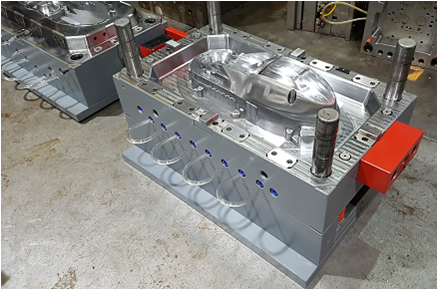 Plastic mold