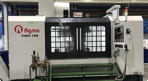 Plastic molding machines
