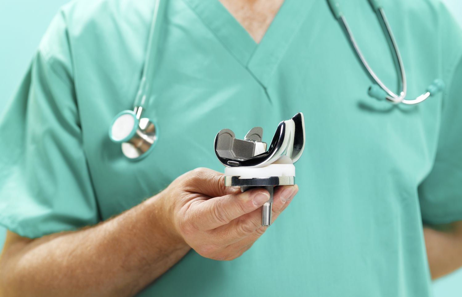 Artificial knee joint