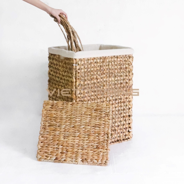 Hand-woven laundry basket
