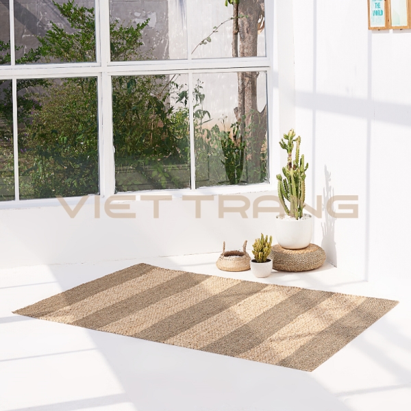 Natural fiber area rug