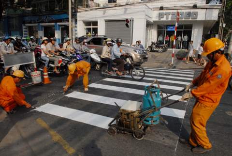 Road markings