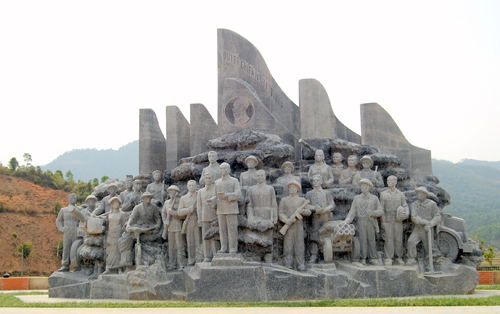 Sapa-Muong Phang-Dien Bien-Son La