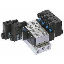 Pneumatic valve