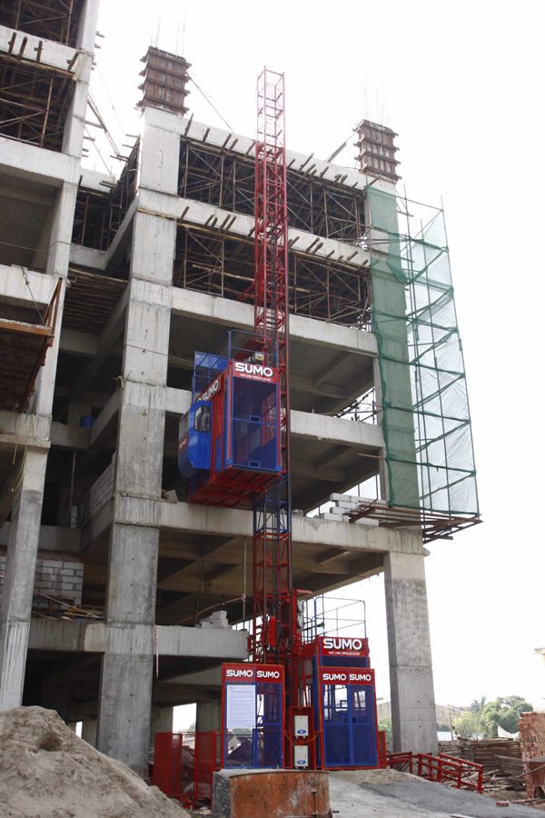 Construction Hoist