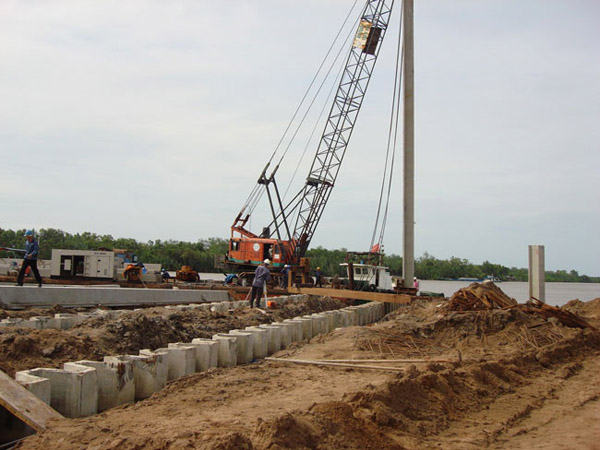 Prestressed concrete sheet piles