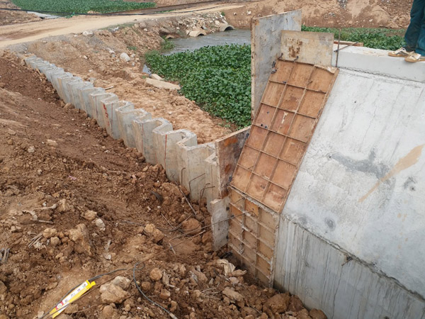 Prestressed concrete sheet piles