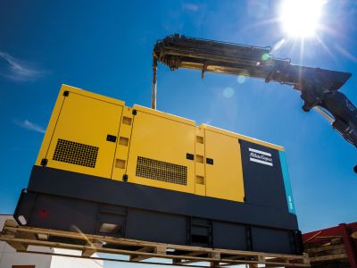 Power generator