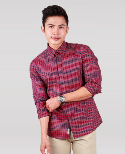 Long-sleeve slimfit shirts
