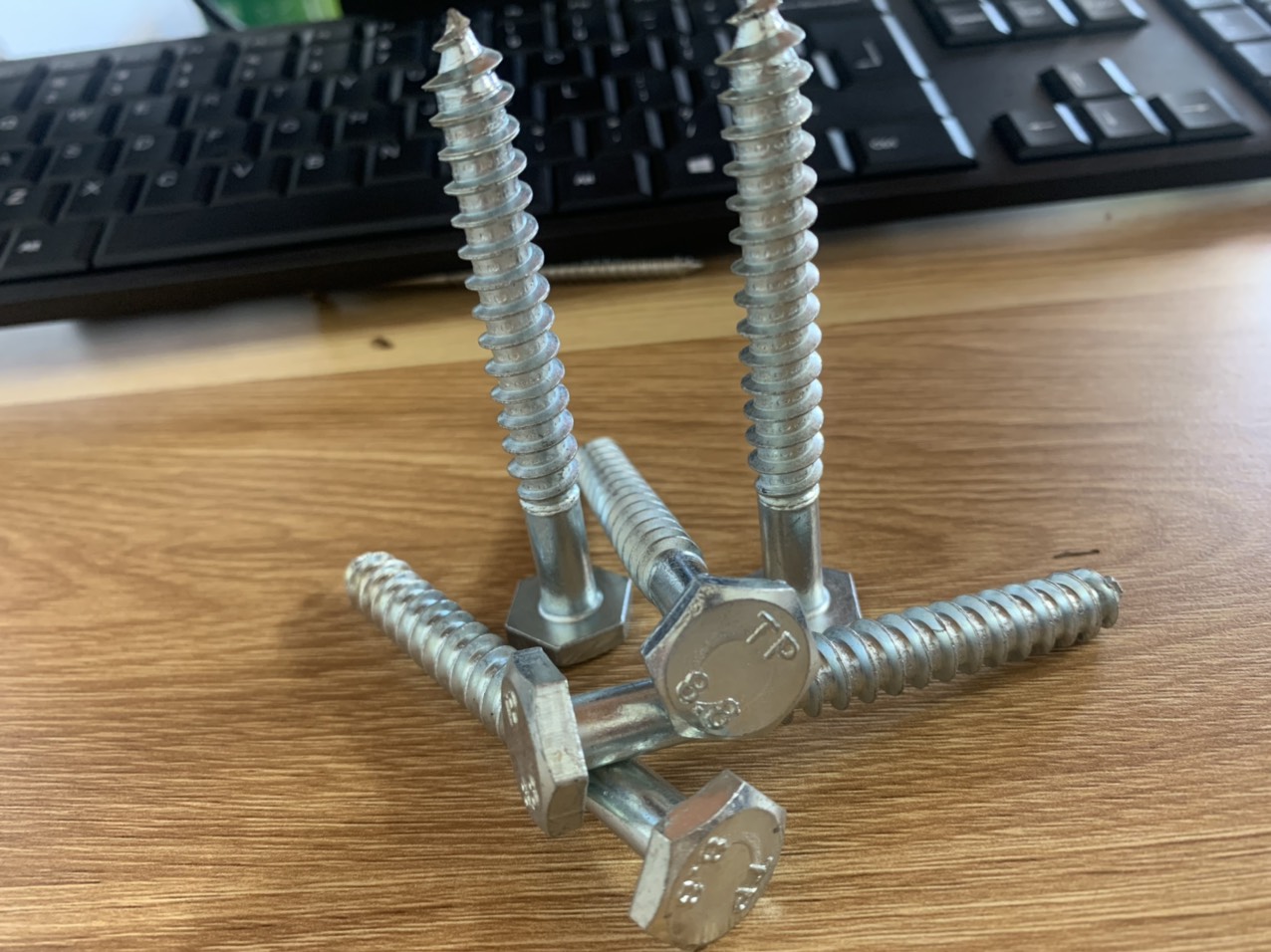 Hexagonal screw