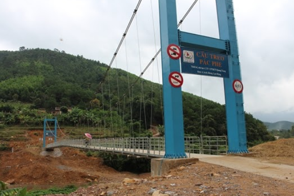 Pac Phe suspension bridge
