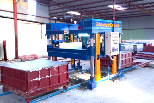 Lightweight concrete block cutting machines