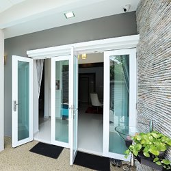 Aluminium frame door