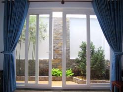 Sliding door
